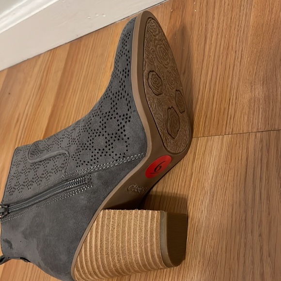 Carlos By Carlos Santana Booties - Picture 9 of 12